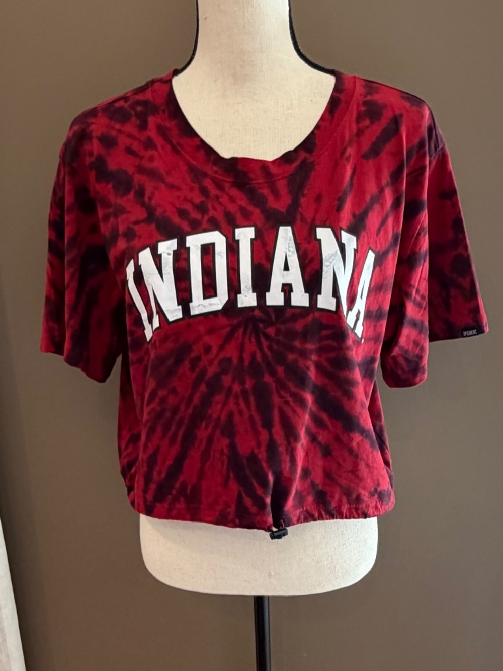 Indiana PINK Victoria's Secret Red & Black Tie Dye Crop Top, Size Large